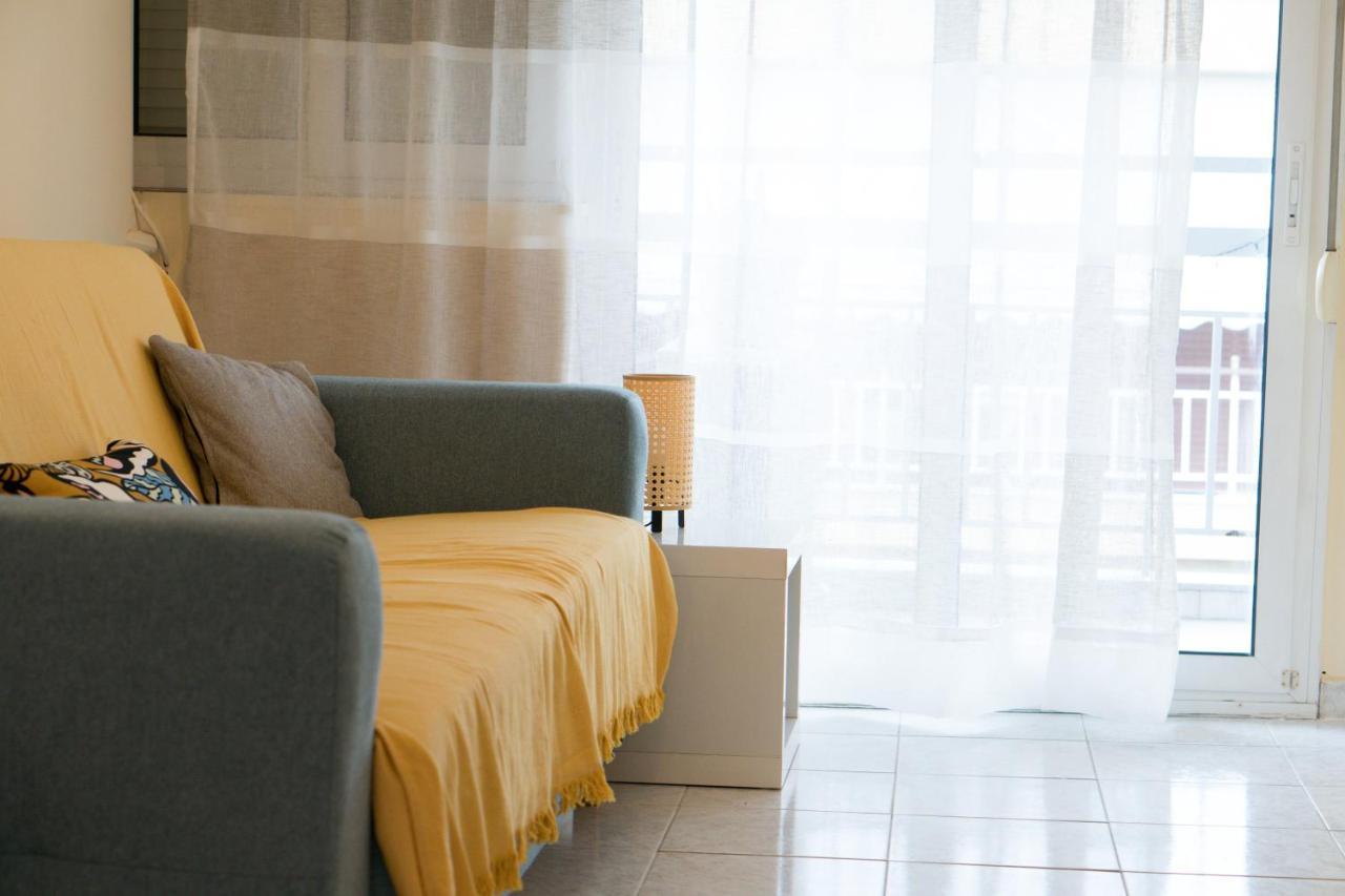 Modern Cozy Apartment In Kalamaria Eksteriør billede