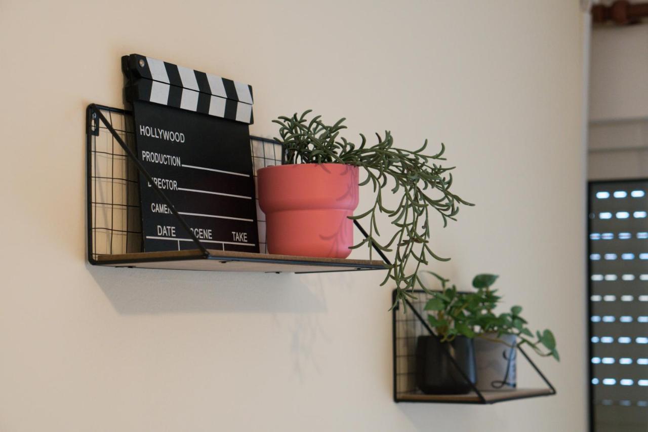 Modern Cozy Apartment In Kalamaria Eksteriør billede